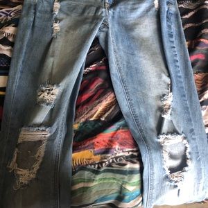 Ripped Jeans-Light Color